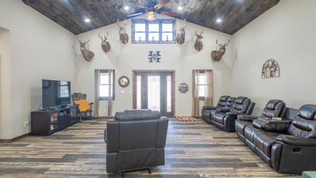 Country Home + Acreage in the Missouri Ozarks | West Plains - image 16