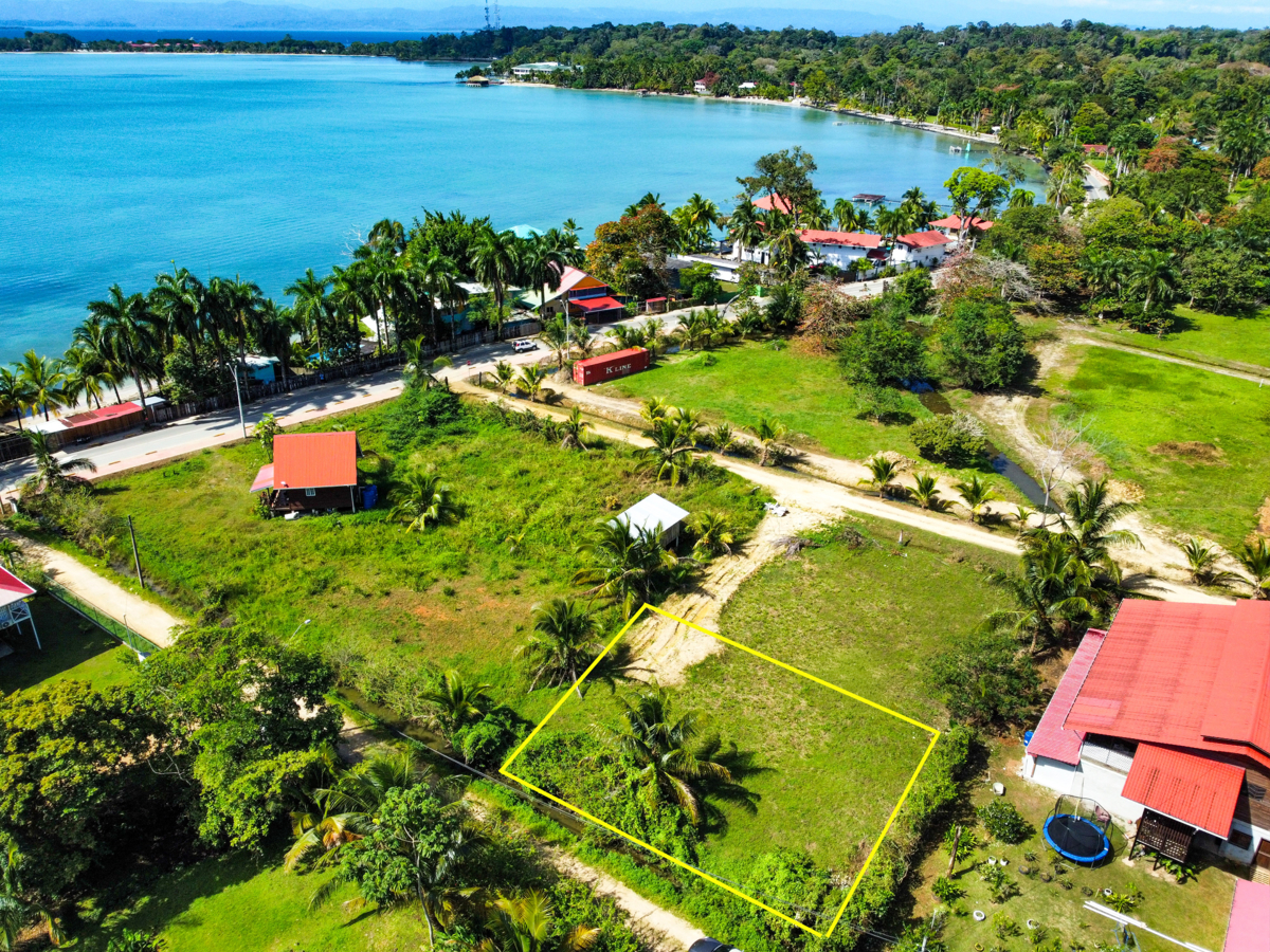 850 m² Grundstück, Baufrei — Big Creek, Isla Colón - 12