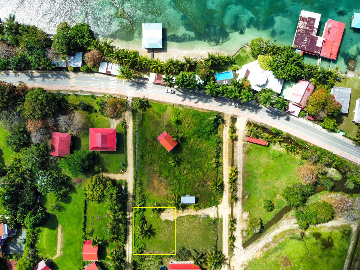 Grundstück von 850 m², baureif — Big Creek, Isla Colón - 5