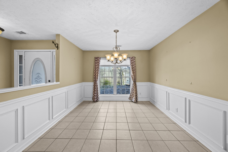 Ranch home for Sale Mill Creek School District - image 8