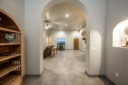 Luxury Home for Sale on a Corner Lot in Las Cruces, NM - image 4