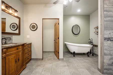 Luxury Home for Sale on a Corner Lot in Las Cruces, NM - image 20