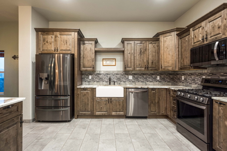 Luxury Home for Sale on a Corner Lot in Las Cruces, NM - image 12