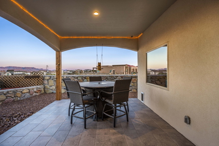 Luxury Home for Sale on a Corner Lot in Las Cruces, NM - image 35