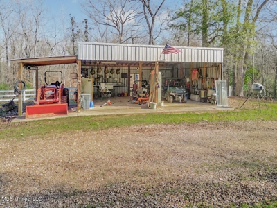 13645 LA Hwy 10, St. Francisville, LA Home on 19± Acres - image 10