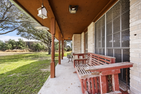 Country home on 5 acres in San Patricio County, Odem, TX - image 12