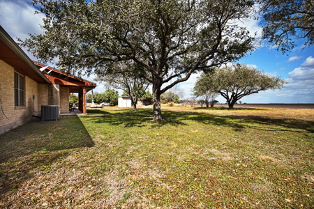 Country home on 5 acres in San Patricio County, Odem, TX - image 8