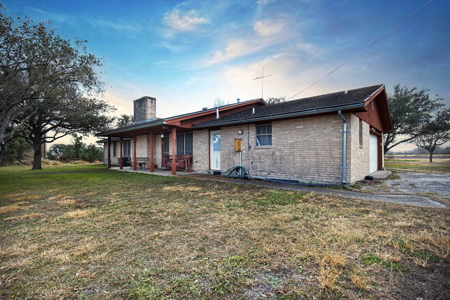 Country home on 5 acres in San Patricio County, Odem, TX - image 7