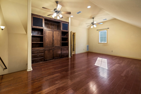 Hill Country Property with Acreage - image 38