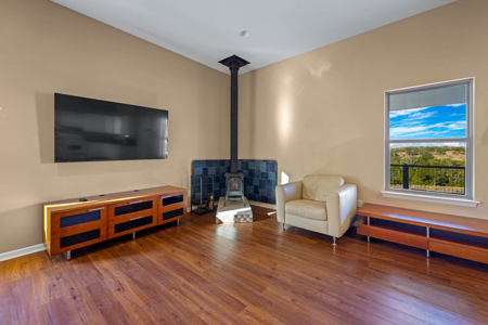 Hill Country Property with Acreage - image 21