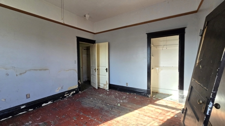 Prime Fix-and-Flip or Sweat Equity Opportunity! - image 14