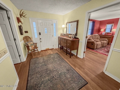 Luxury 5-Bed Home on 22 Acres in Kingston, Natchez, MS - image 10