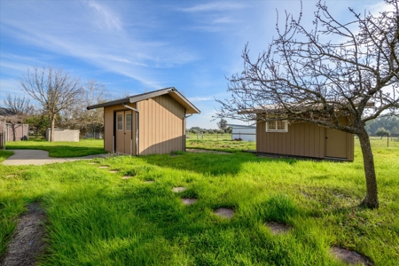 Vacaville, California Country Homes on 5 Acres for Sale - image 39