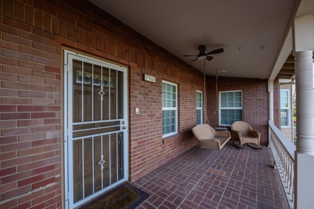 Vacaville, California Country Homes on 5 Acres for Sale - image 9