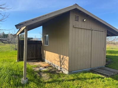Vacaville, California Country Homes on 5 Acres for Sale - image 41