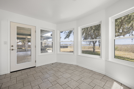 Premier Texas Waterfront Home & Property Opportunity - image 12