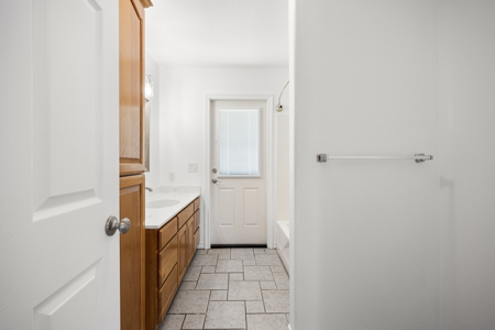 Premier Texas Waterfront Home & Property Opportunity - image 24