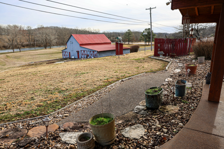 Country Home And Acreage For Sale In Mammoth Spring Ar - image 17