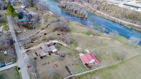 Country Home And Acreage For Sale In Mammoth Spring Ar - image 27