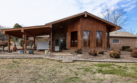 Country Home And Acreage For Sale In Mammoth Spring Ar - image 20