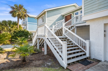True oceanfront property w/direct beach access & panoramic views - image 4