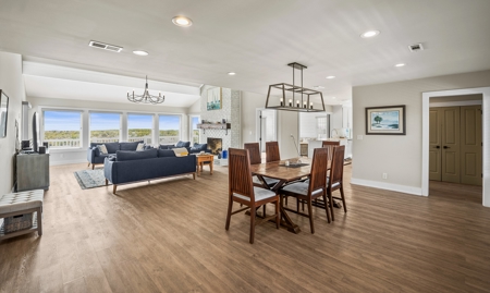 True oceanfront property w/direct beach access & panoramic views - image 8