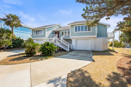 True oceanfront property w/direct beach access & panoramic views - image 2