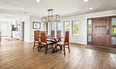 True oceanfront property w/direct beach access & panoramic views - image 13