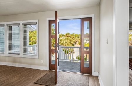 True oceanfront property w/direct beach access & panoramic views - image 7