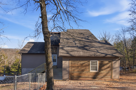 Contemporary Custom Built Lake Home - image 41