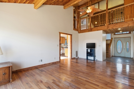 Contemporary Custom Built Lake Home - image 3