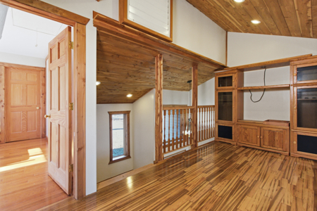 Contemporary Custom Built Lake Home - image 22