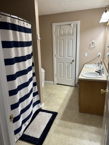 Lakeside Living in Barren County - image 14