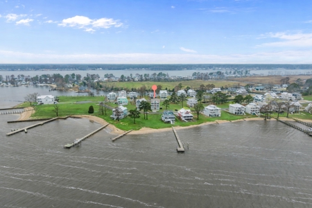 Custom-Built Beauty with Deeded Boat Slip - image 22