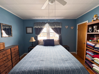 Charming Intown Ranch - East Millinocket, Maine - image 12