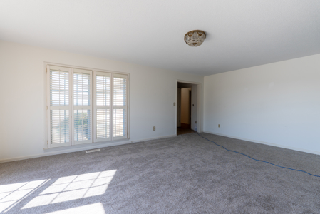 4-bed, 3-bath home with 3,288 sq ft perfectly situated on 8.5 ac - image 6