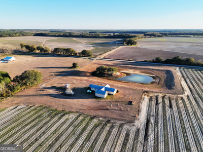 4-bed, 3-bath home with 3,288 sq ft perfectly situated on 8.5 ac - image 35