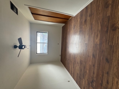 House In Town - Investment - Potential Rental - image 3