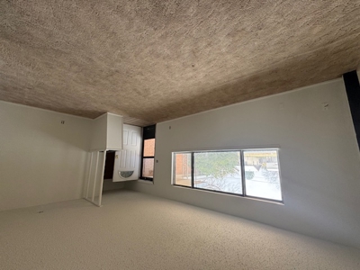 House In Town - Investment - Potential Rental - image 14