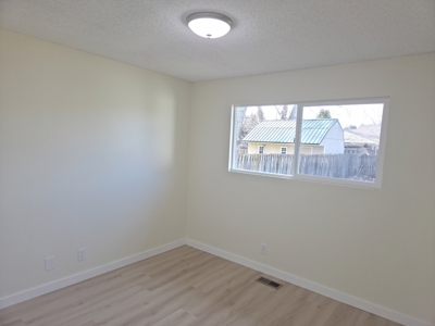 Home for sale in Moscow, Id. near schools and parks! - image 21