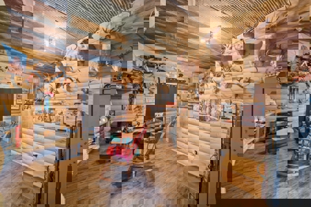 Pryor, Oklahoma Country Home For Sale on Acreage - image 24