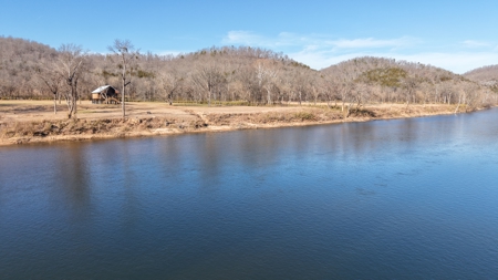 Riverfront Cabin And Acreage For Sale In North Central Arkansas - image 34