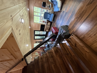 Riverfront Cabin And Acreage For Sale In North Central Arkansas - image 13