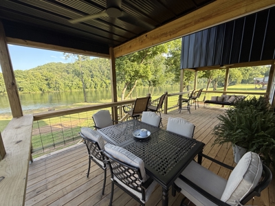 Riverfront Cabin And Acreage For Sale In North Central Arkansas - image 29