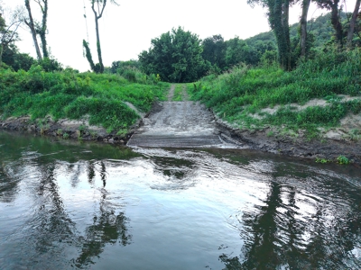 Riverfront Cabin And Acreage For Sale In North Central Arkansas - image 37