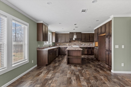 Country Home for Sale in Giles County, Tennessee - image 5