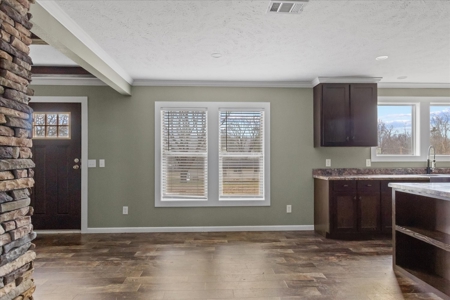 Country Home for Sale in Giles County, Tennessee - image 10