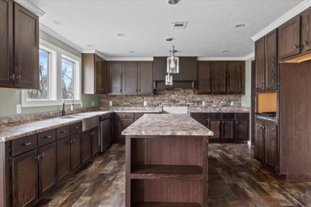 Country Home for Sale in Giles County, Tennessee - image 6