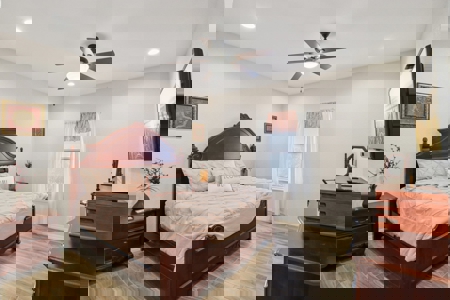 Country Living - Close to Town - image 19