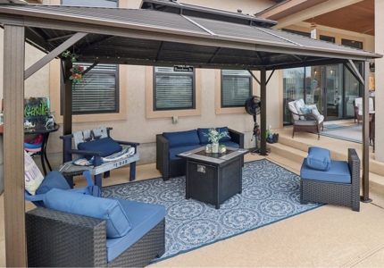 Country Living - Close to Town - image 29